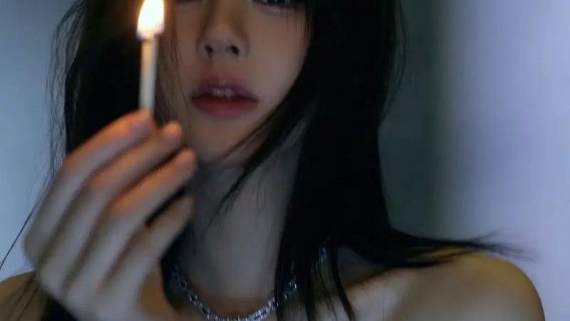 赵露思曼谷演唱会彩排开放粉丝互动，宠粉零距离引期待